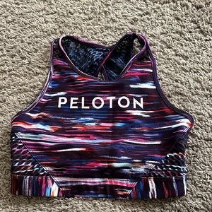 Peloton Women's Vibrant Striped Sports Bra